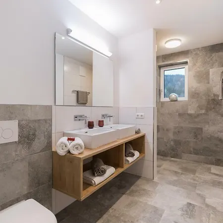 Apartment Haus Vogelmuehle Flachau